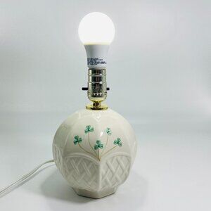RARE !! Vintage Belleek Ireland Shamrock Table Lamp